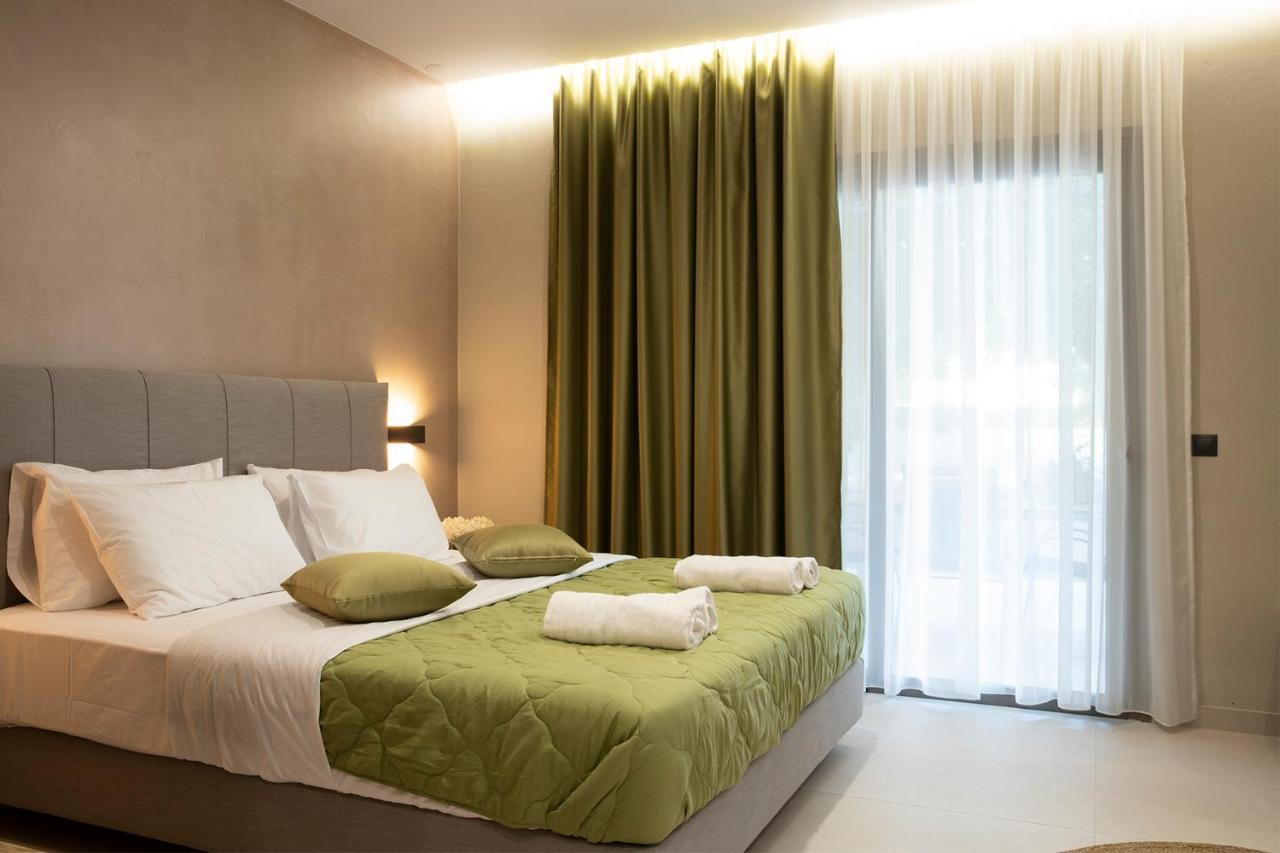 Olympus Suites Paralia Panteleimonos Exterior photo
